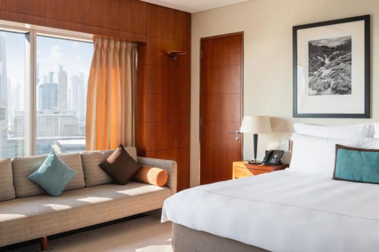 מלון Emirates Towers